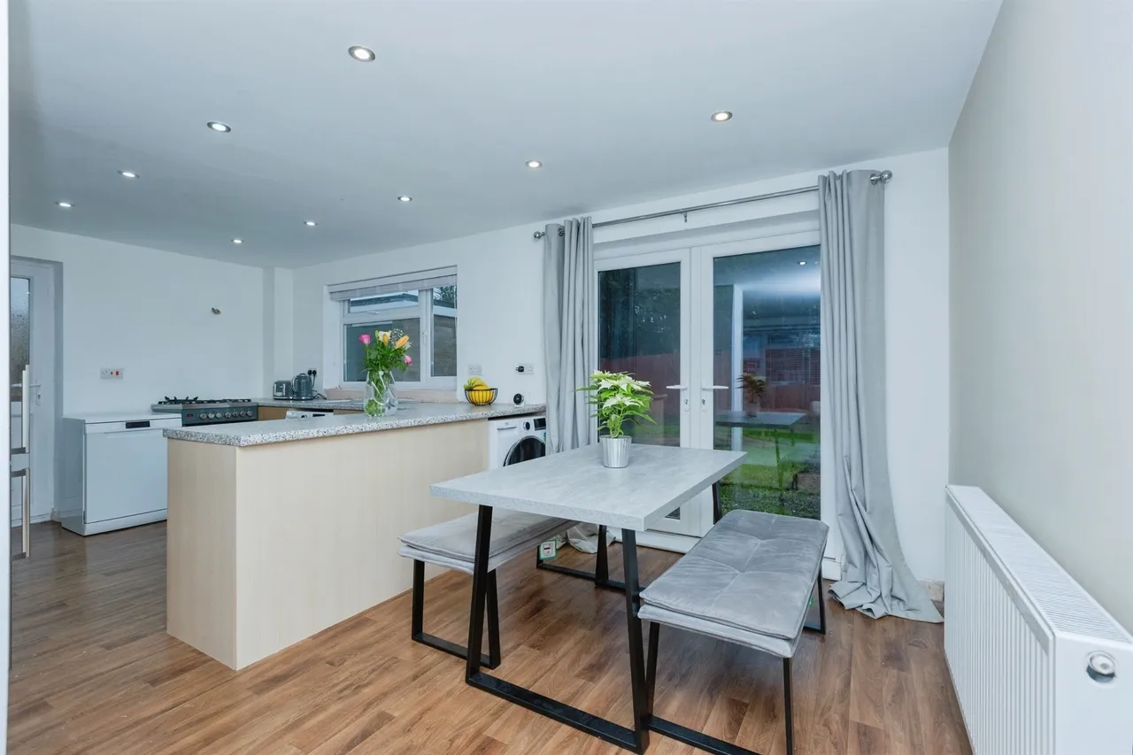 Durnford Road, Wigston, LE18, photo 3