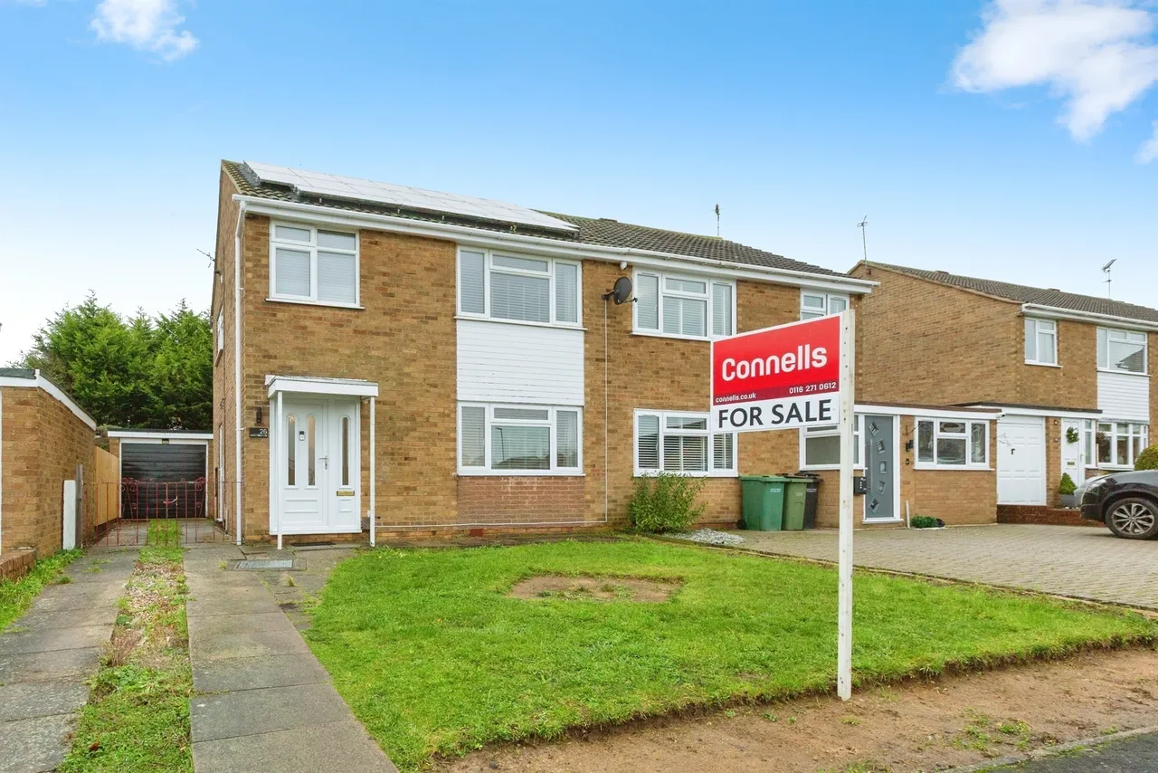 3 bed house for sale, Durnford Road, Wigston, LE18