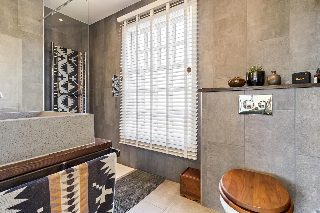 Heene Place, Worthing, photo 33