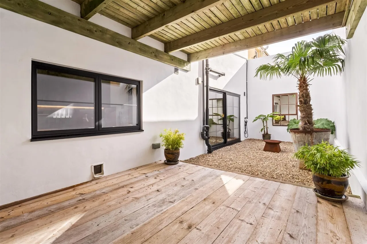 Heene Place, Worthing, photo 9