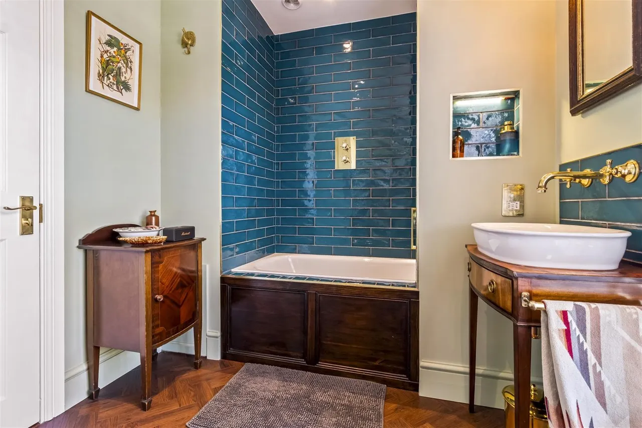 Heene Place, Worthing, photo 38