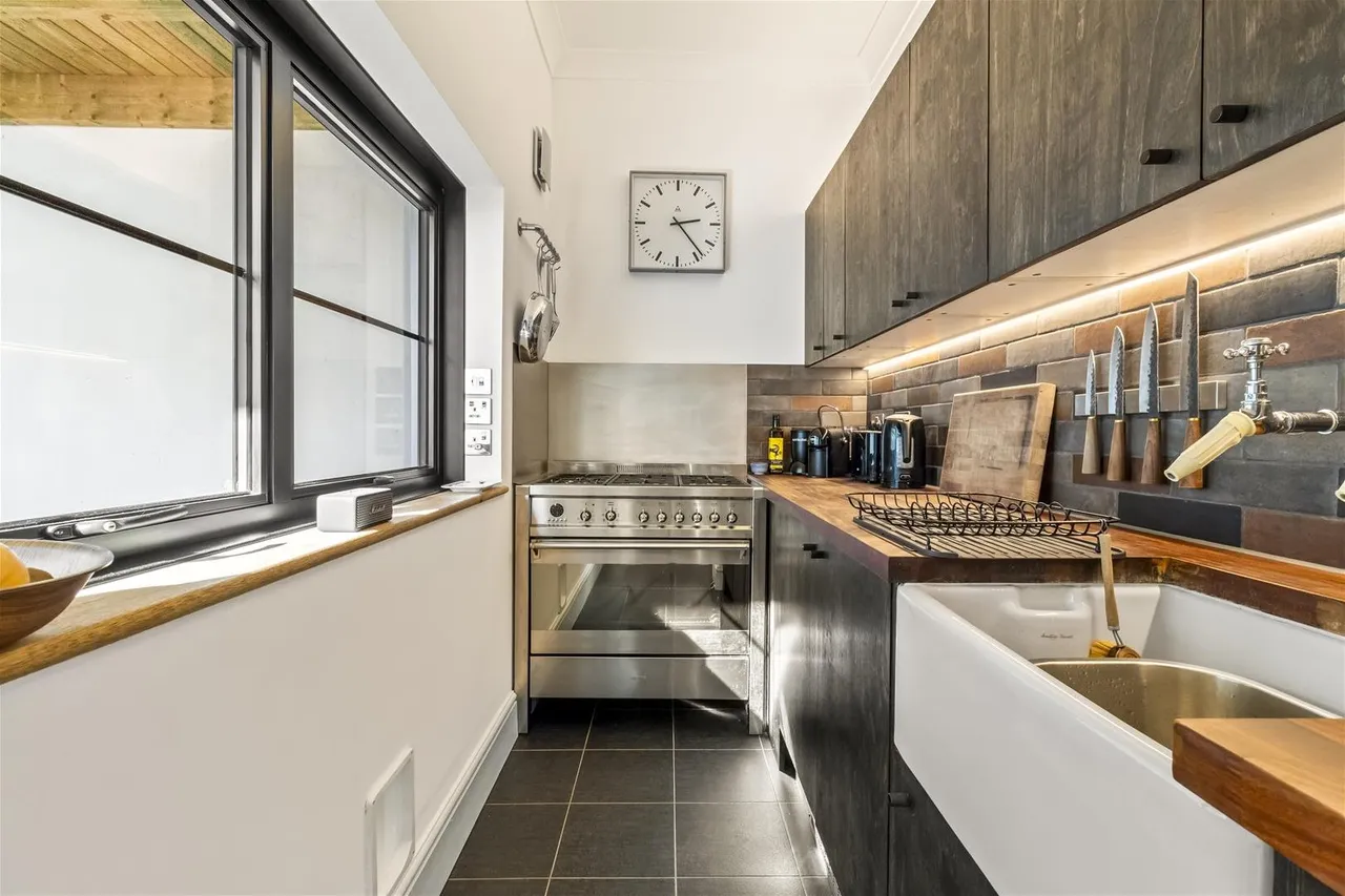 Heene Place, Worthing, photo 7