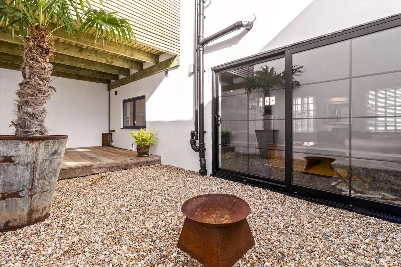 Heene Place, Worthing, photo 8