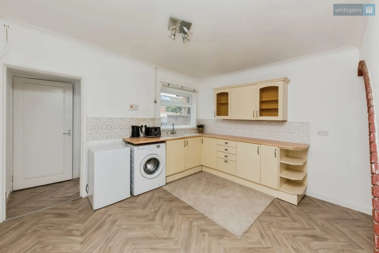 Wybunbury Road, Willaston, CW5, photo 8