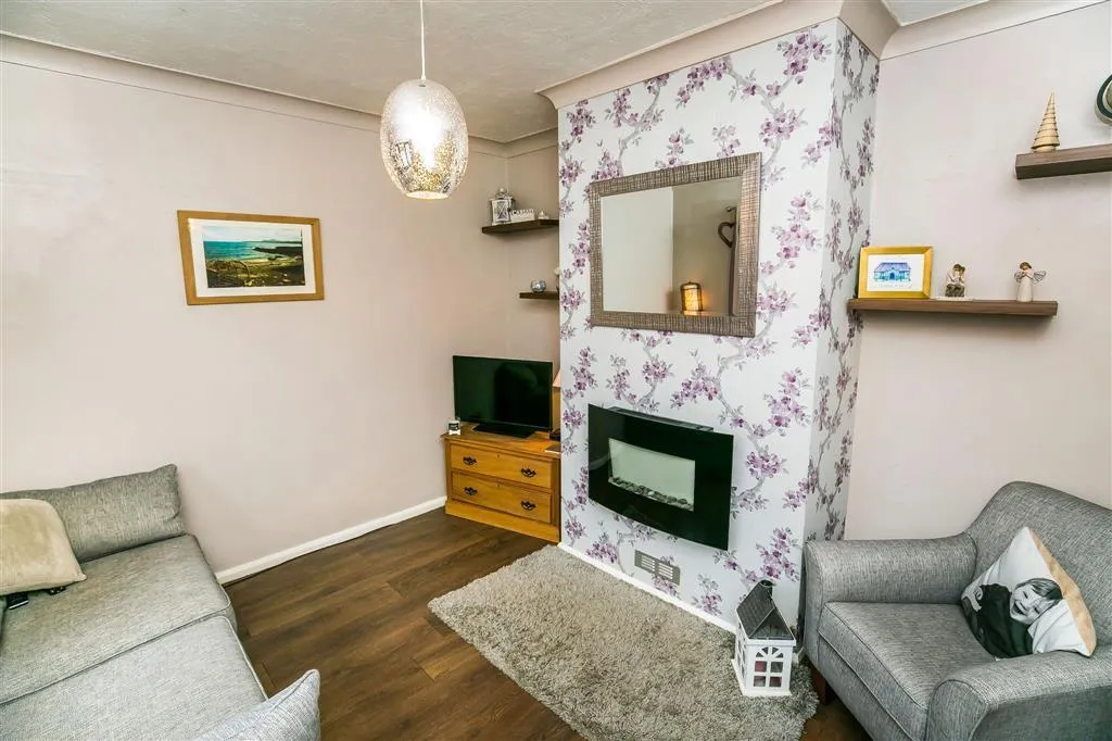 Lansdown Road, Broughton, CHESTER, photo 3