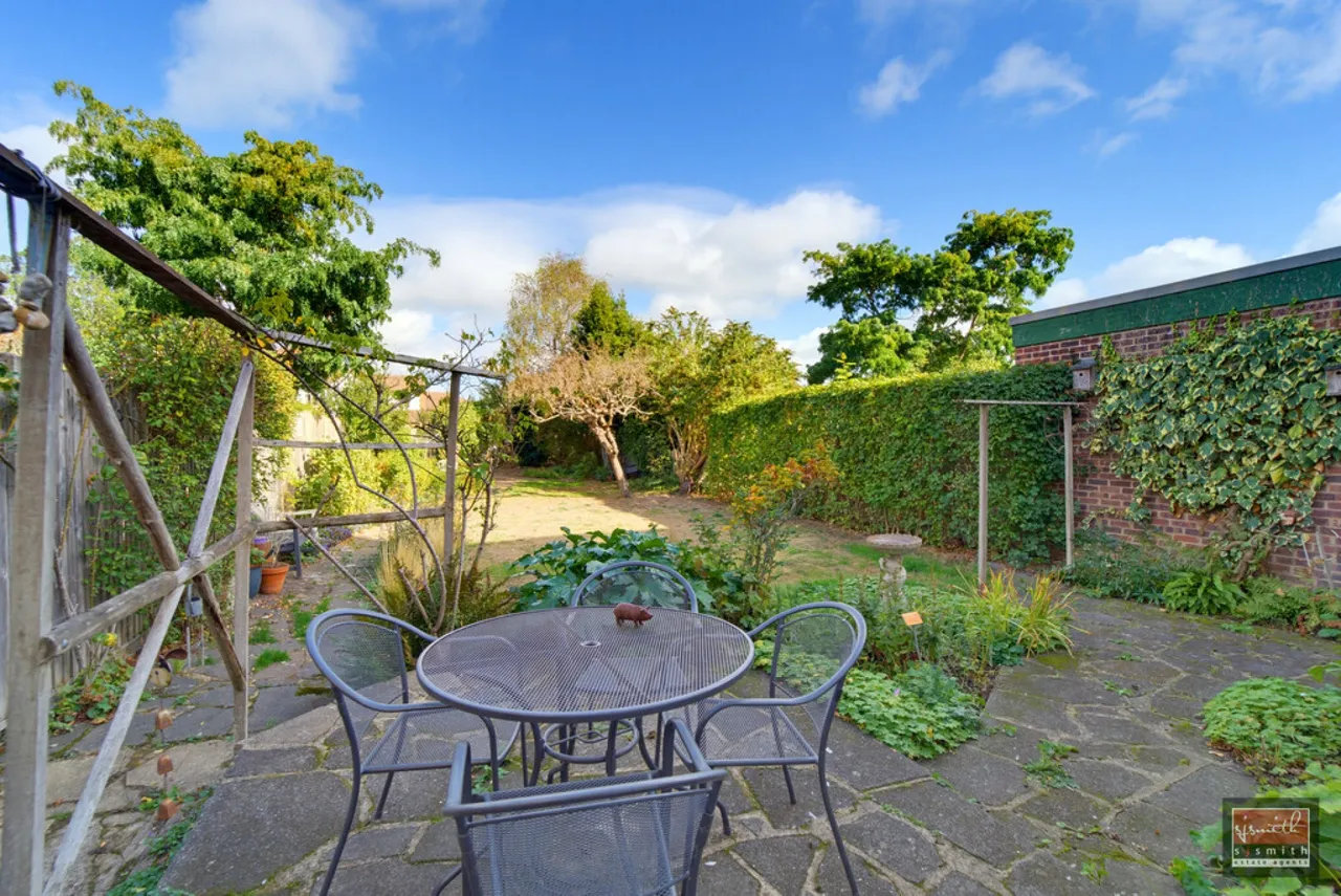Manor Road, Ashford, TW15, photo 25
