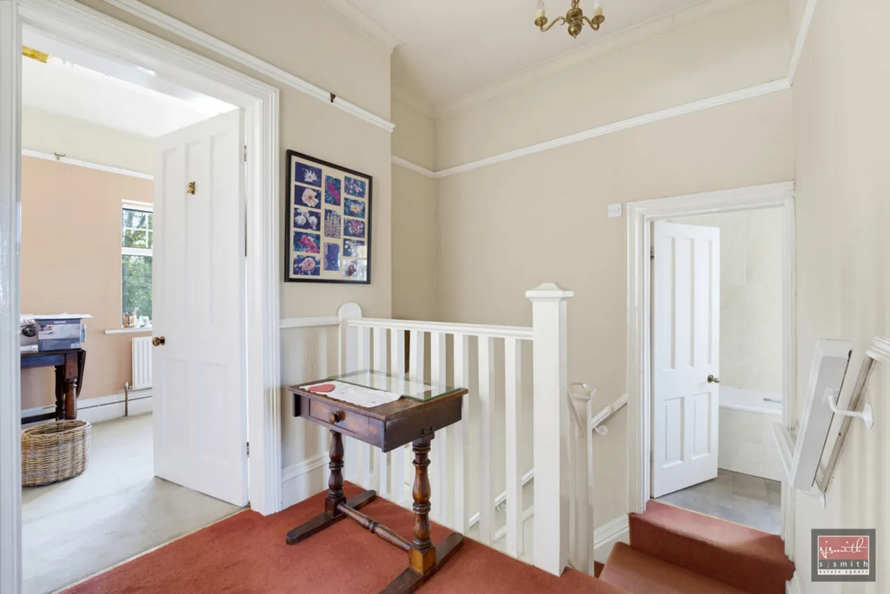Manor Road, Ashford, TW15, photo 16