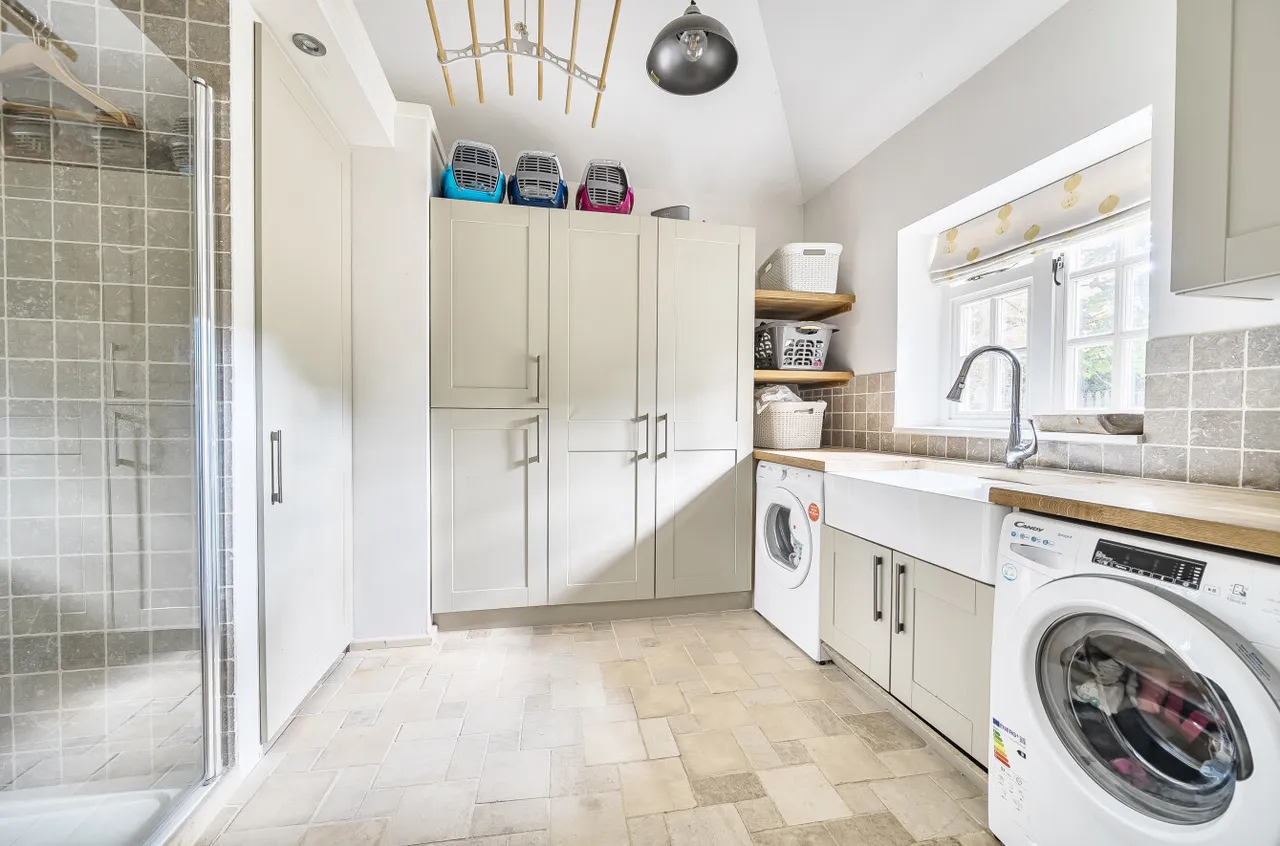 Chapel Road, Meonstoke, SO32, photo 14