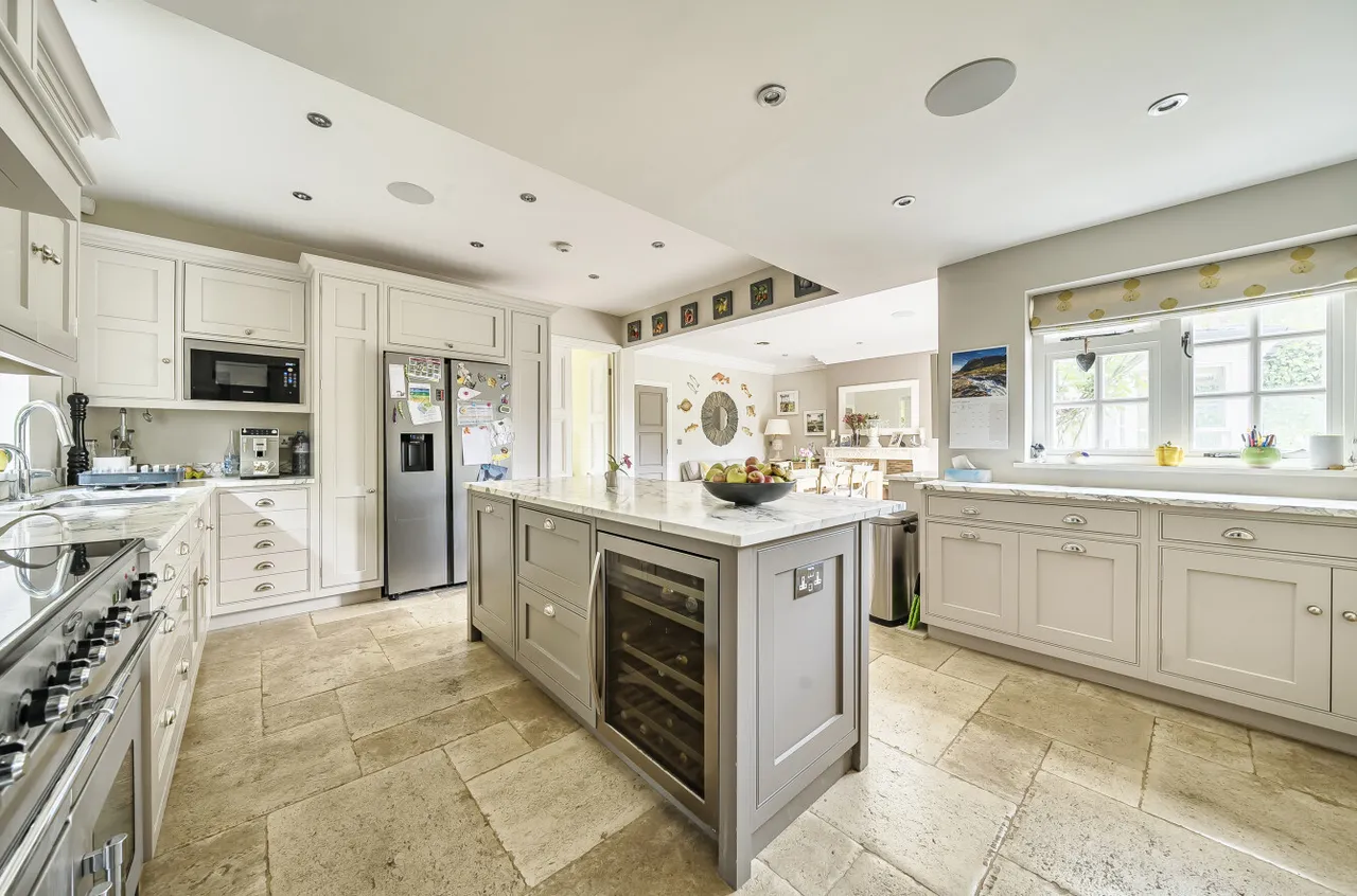 Chapel Road, Meonstoke, SO32, photo 4