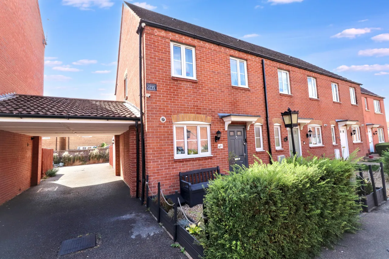 3 bed house for sale — Saltern Drive, Spalding, PE11