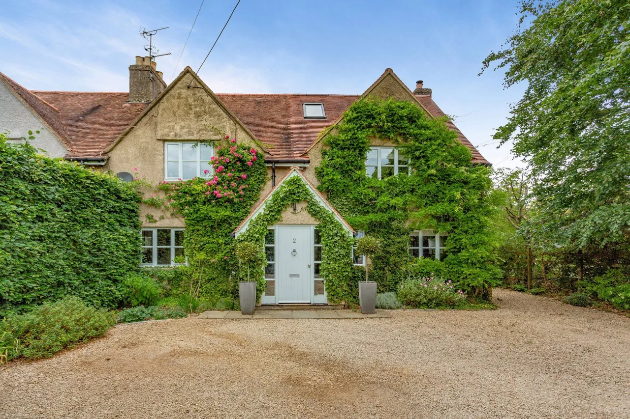 Marston Hill Farm Cottages, Meysey Hampton, GL7, photo 4