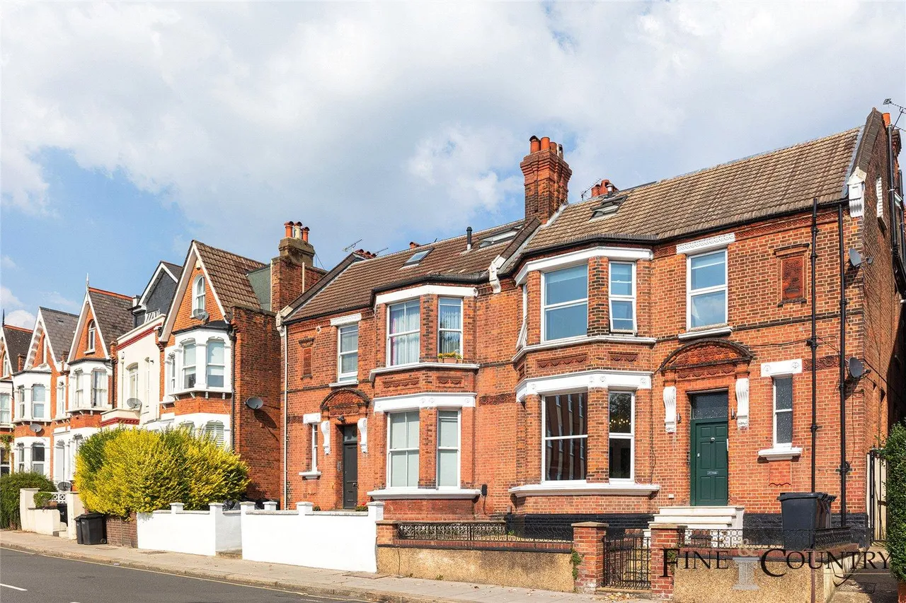 Fortune Green Road, London, photo 25