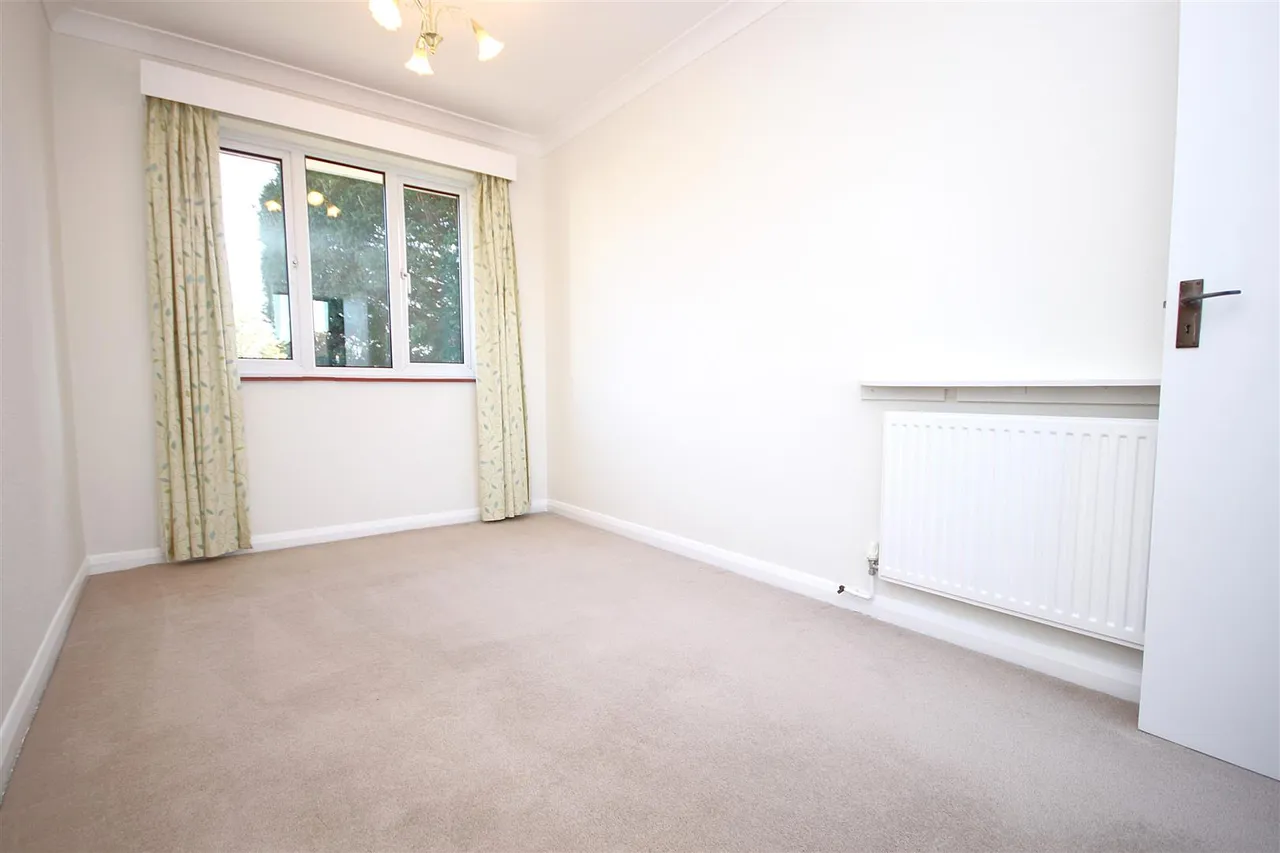 Quennell Close, Ashtead, KT21, photo 21