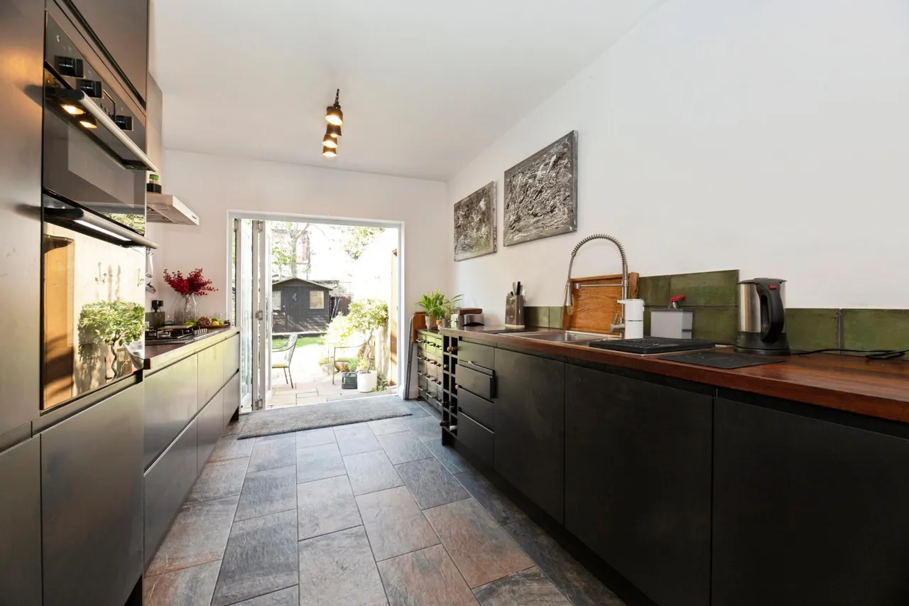 Lawrence Avenue, New Malden, KT3, photo 6