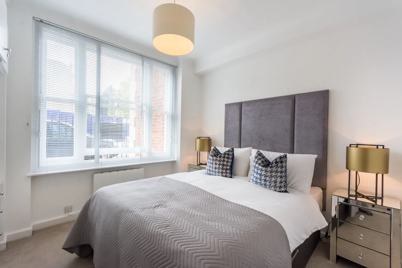Flat 8, 39 Hill Street, London, photo 5