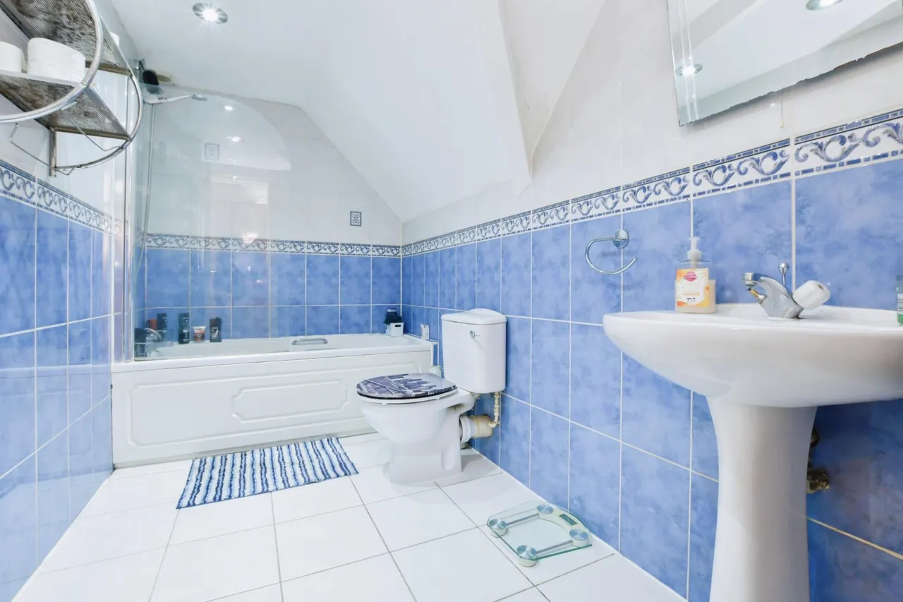 Ringwood Road, Ferndown, BH22, photo 18