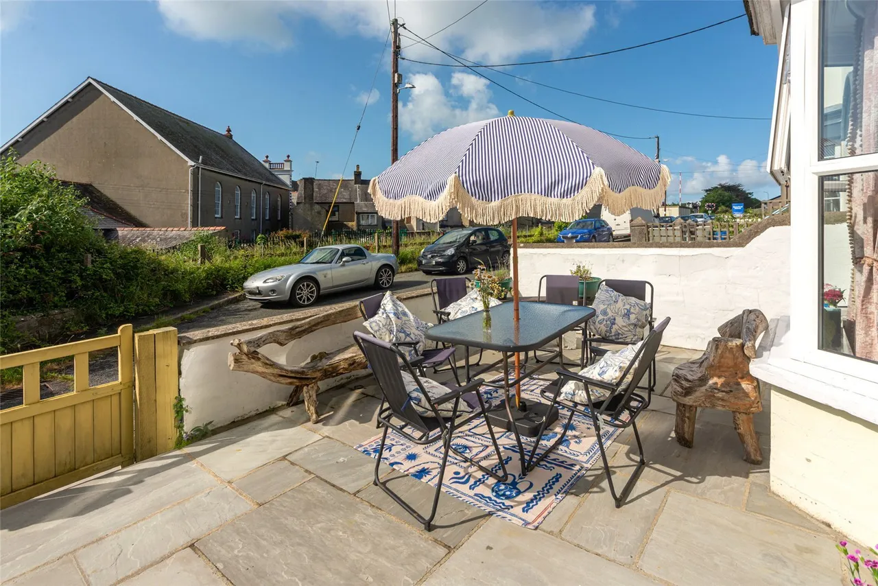 Cambrian Terrace, Criccieth, photo 4