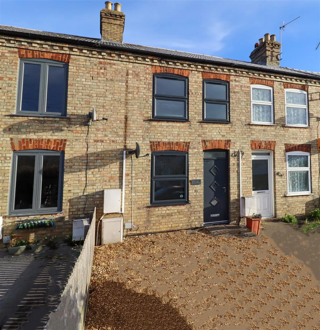 2 bed house to rent, New Road, Littleport, CB6