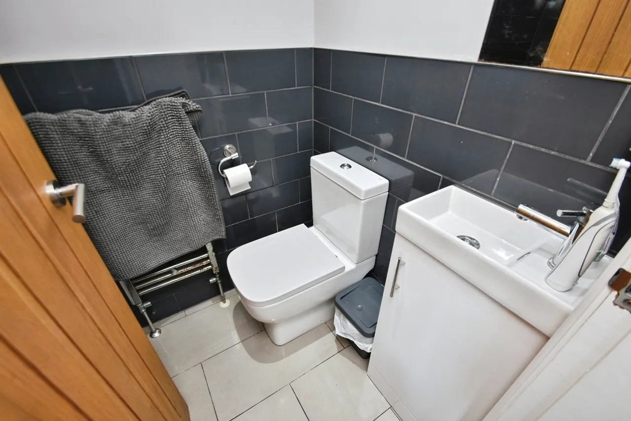 Park Crest, Knaresborough, North Yorkshire, HG5, photo 13