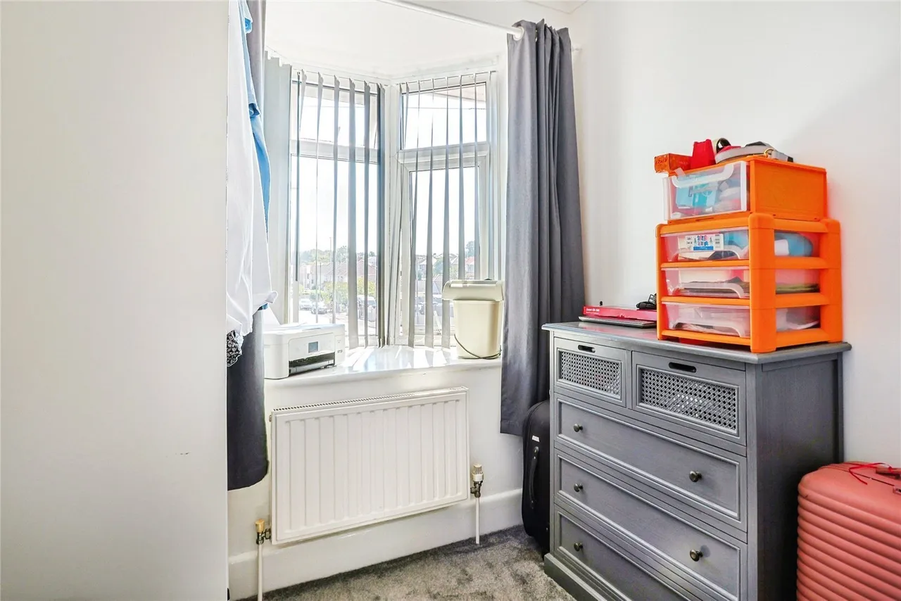 Guest Avenue, Branksome, BH12, photo 16