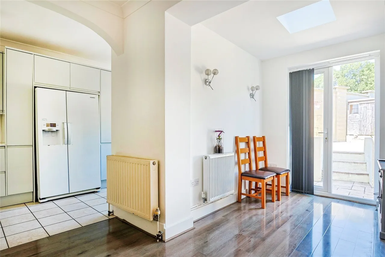 Guest Avenue, Branksome, BH12, photo 7