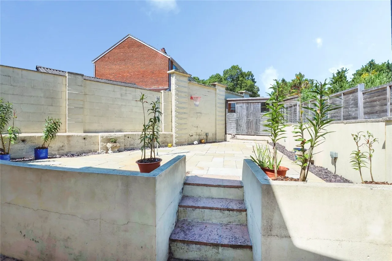 Guest Avenue, Branksome, BH12, photo 18