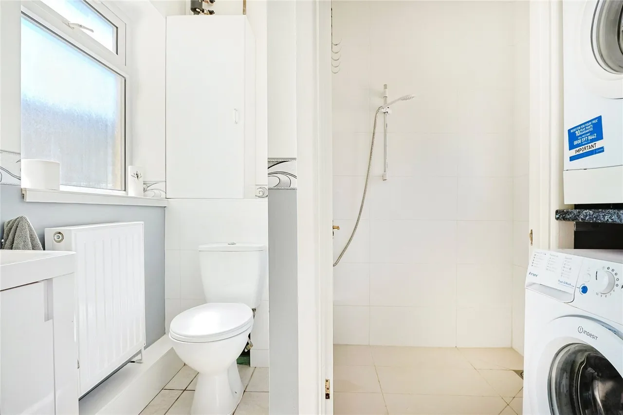 Guest Avenue, Branksome, BH12, photo 9