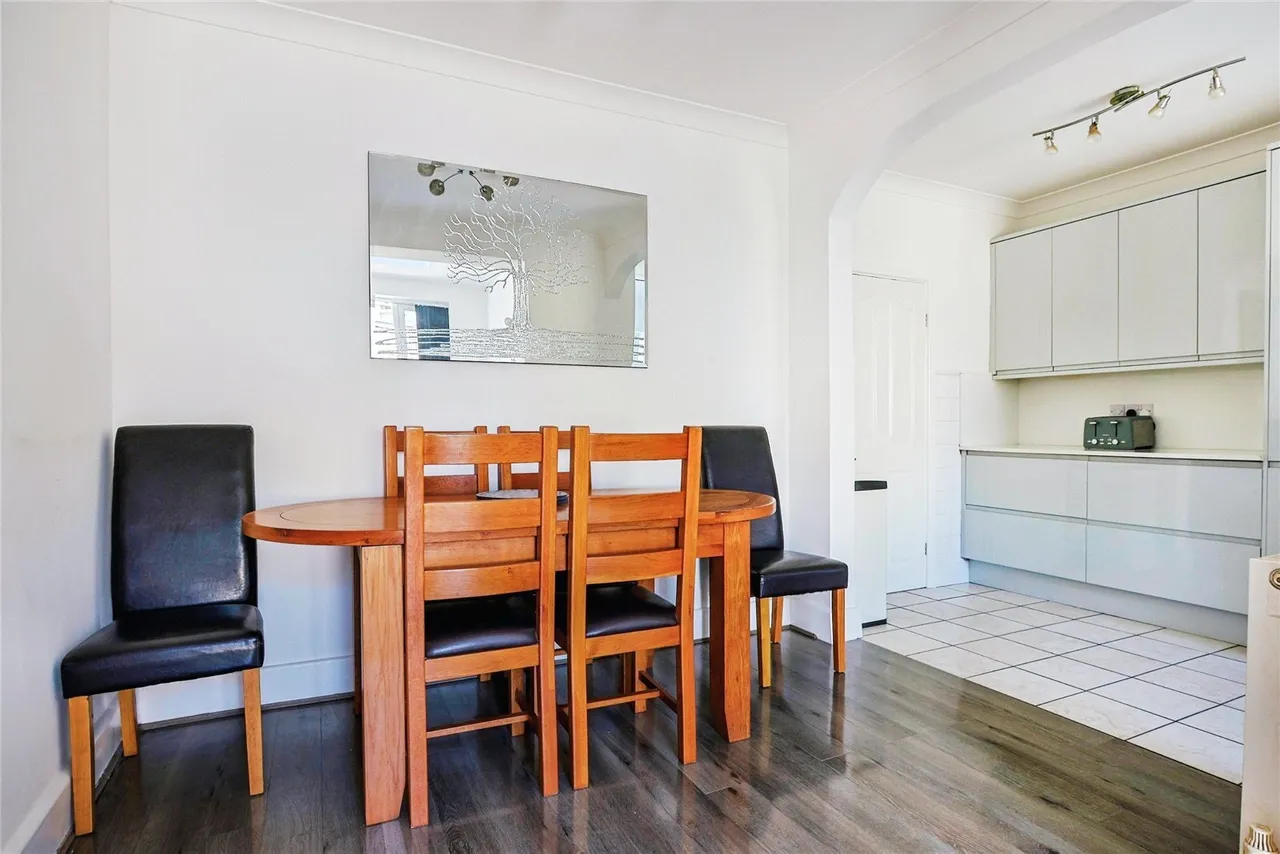 Guest Avenue, Branksome, BH12, photo 4