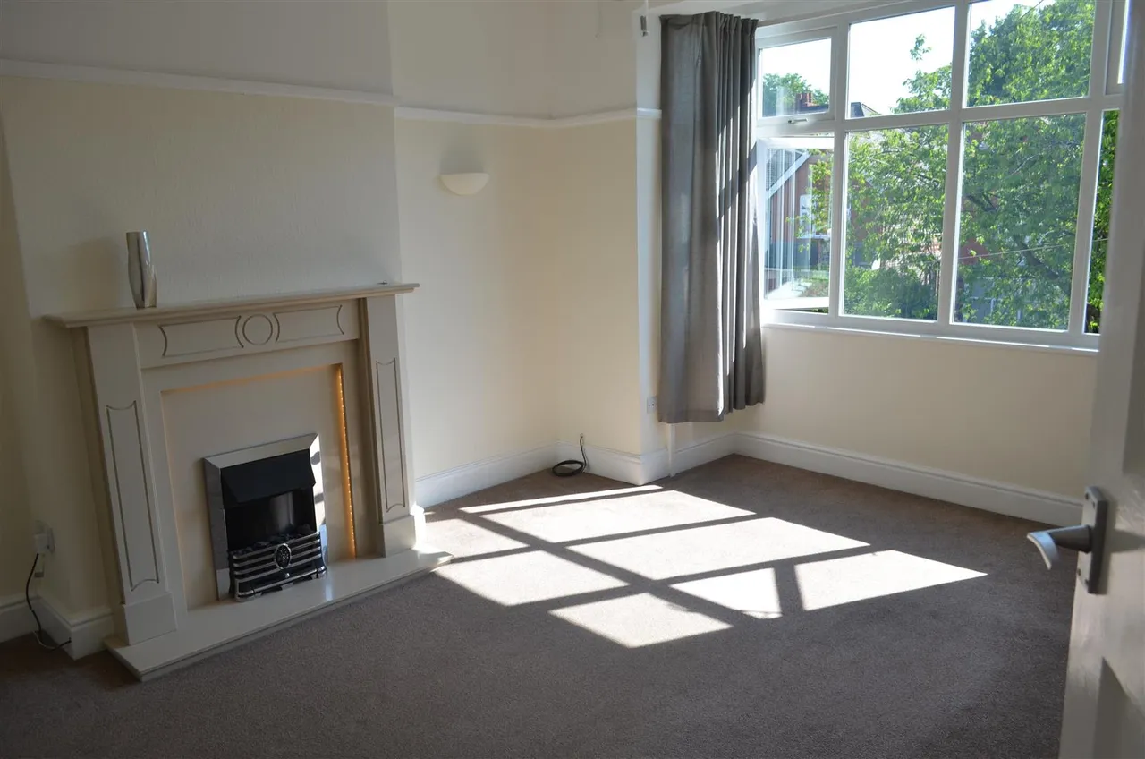 Rowan Avenue, Manchester, M16, photo 3