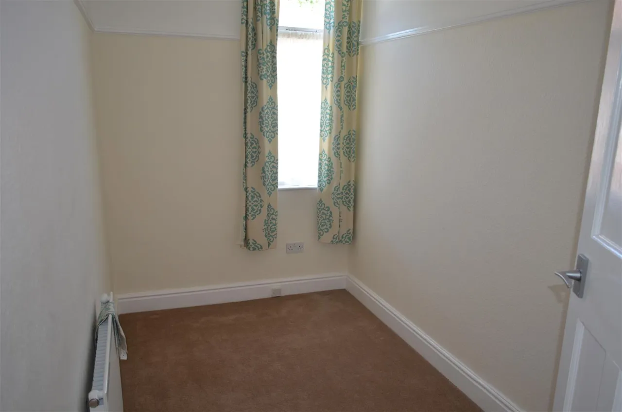 Rowan Avenue, Manchester, M16, photo 8