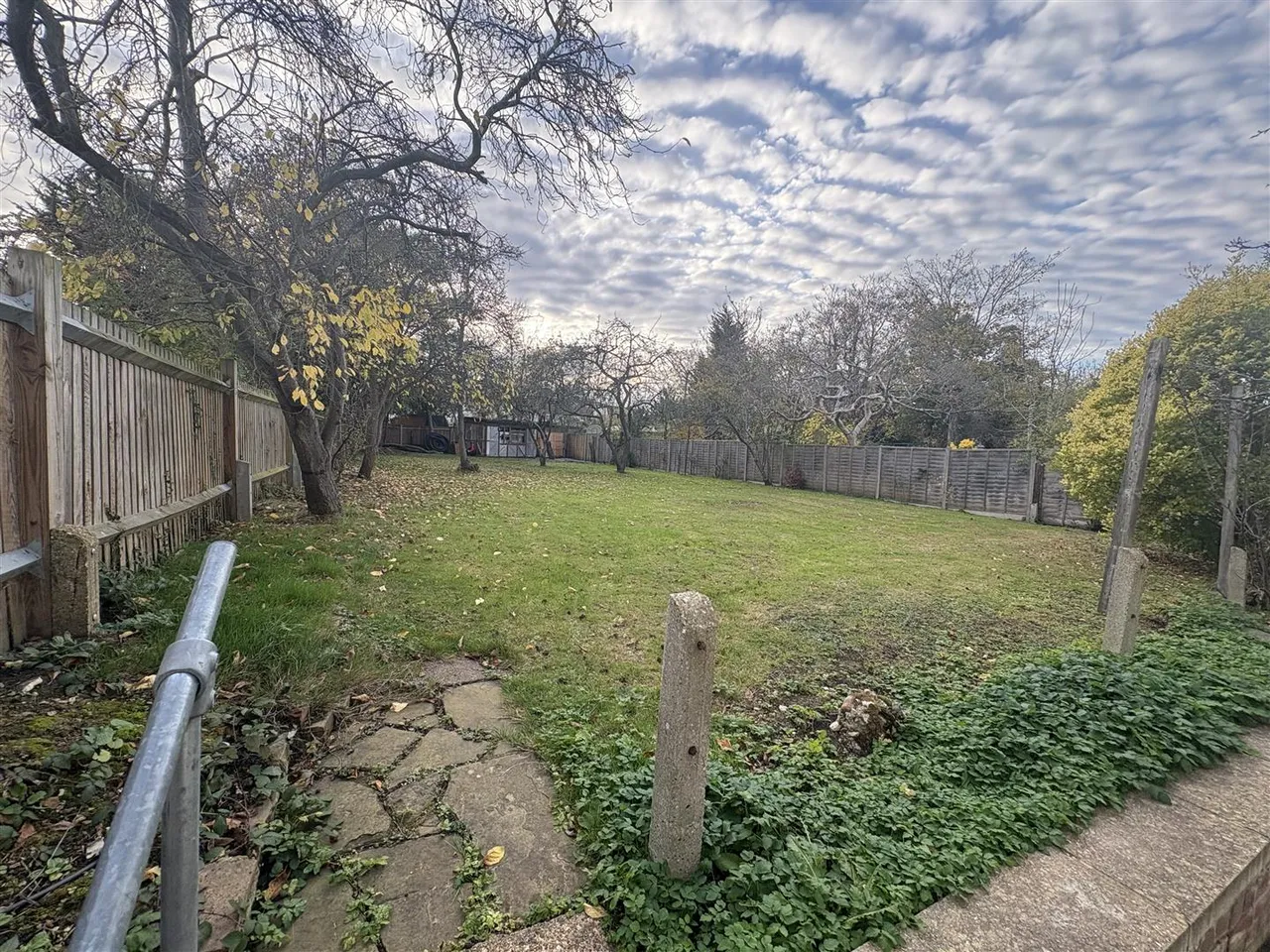 Alexandra Grove, London, photo 12