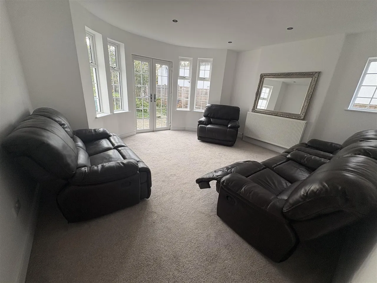Alexandra Grove, London, photo 7