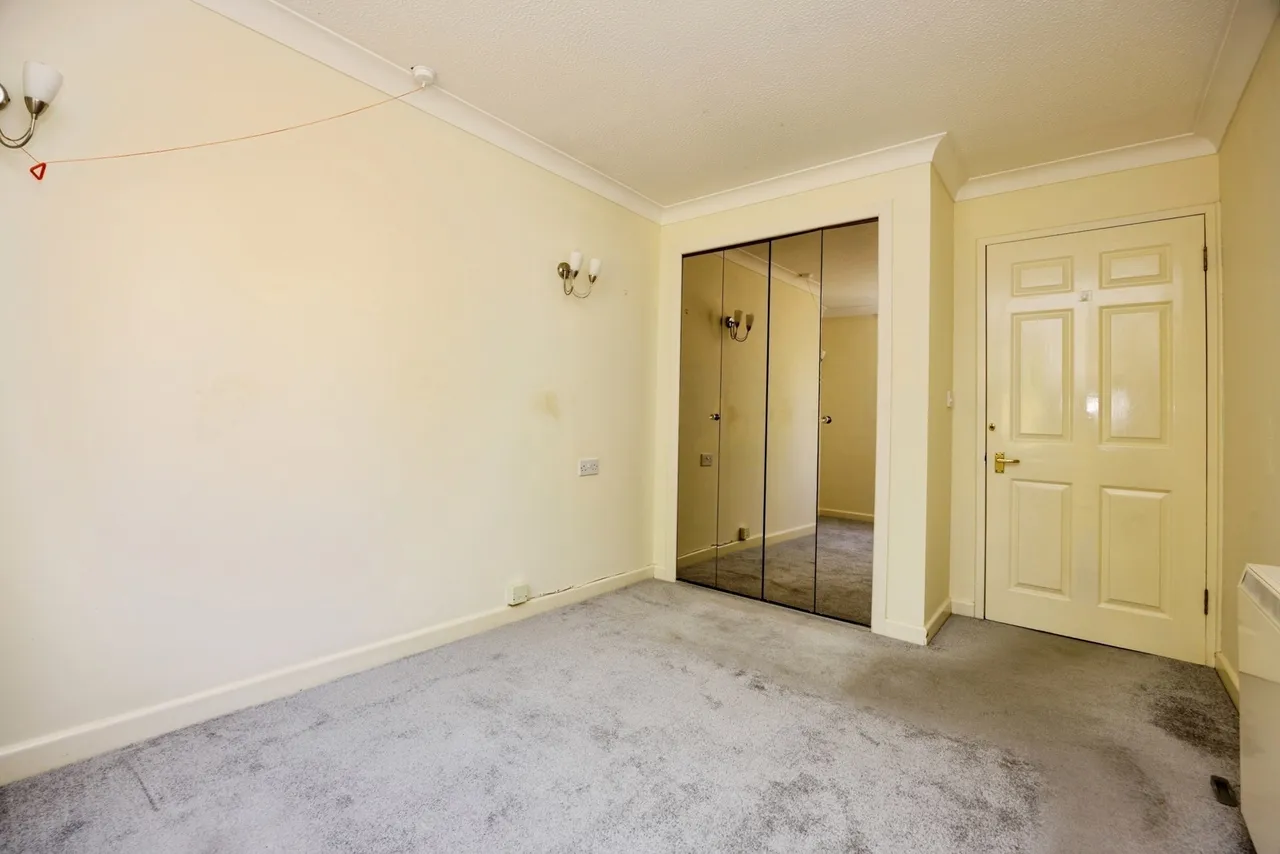 Burpham Lane, Guildford, GU4, photo 7
