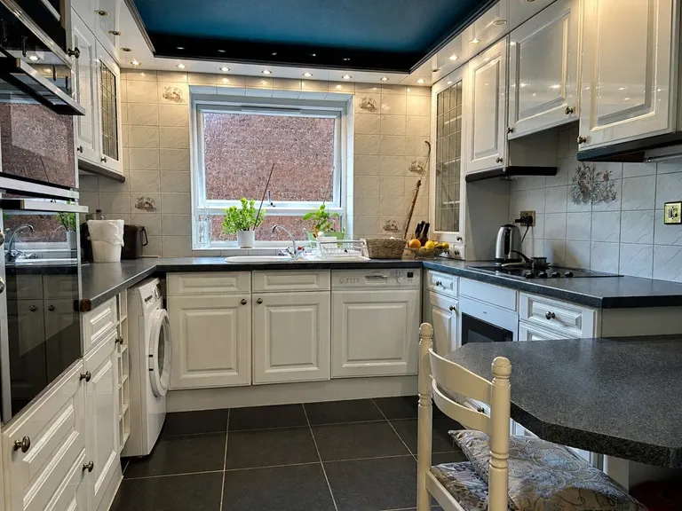 Hendon Lane, Finchley, N3 3SF, photo 2
