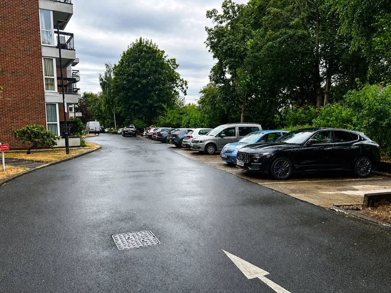 Hendon Lane, Finchley, N3 3SF, photo 11
