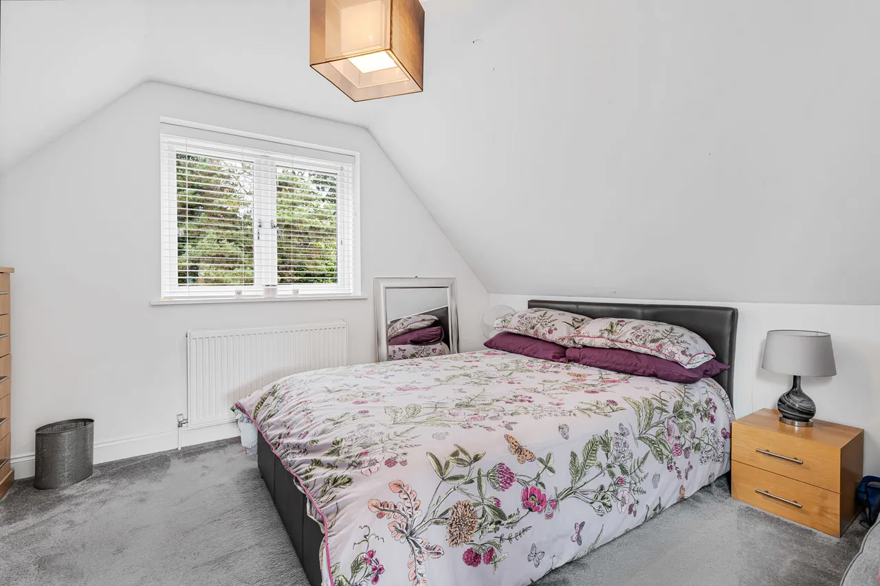 Briar Close, West Byfleet, KT14, photo 14