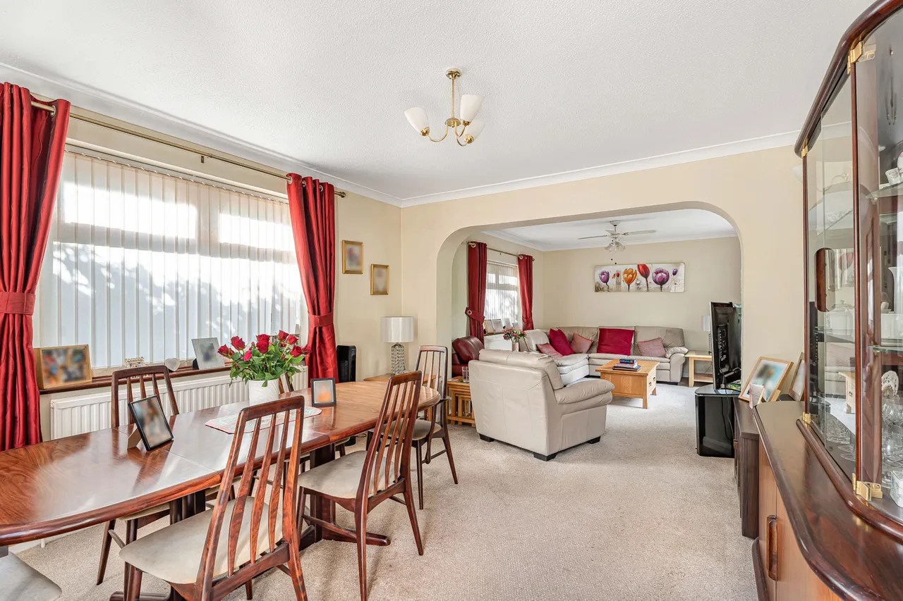 Briar Close, West Byfleet, KT14, photo 7