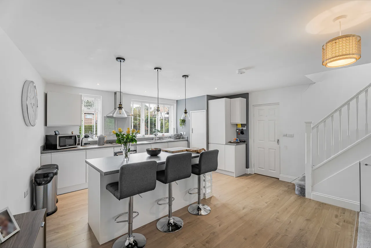 Briar Close, West Byfleet, KT14, photo 5