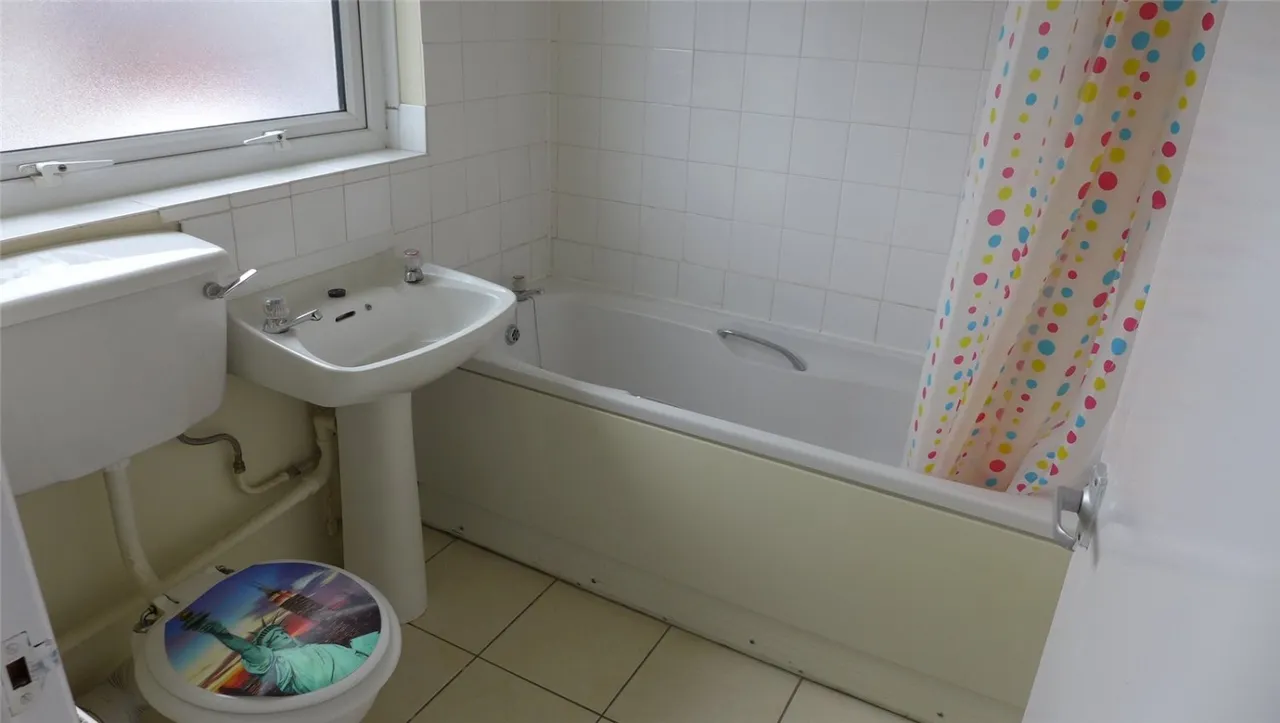 Wimborne Drive, Clifford Park, CV2, photo 6