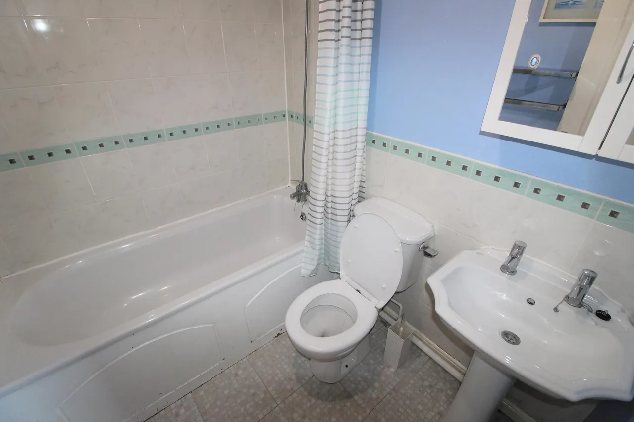 Cloughfield, Penwortham, PR1, photo 11