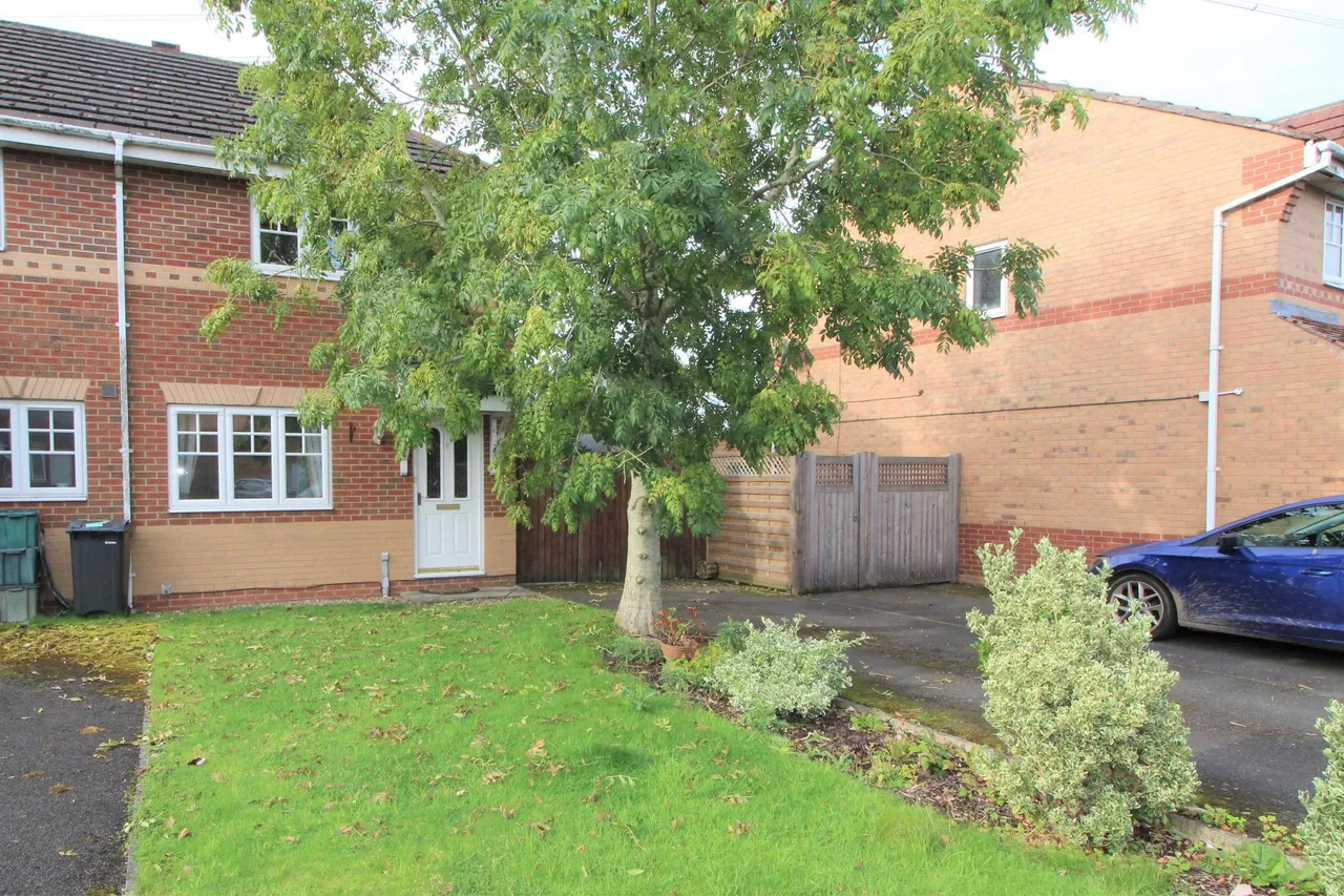 3 bed house to rent, Cloughfield, Penwortham, PR1