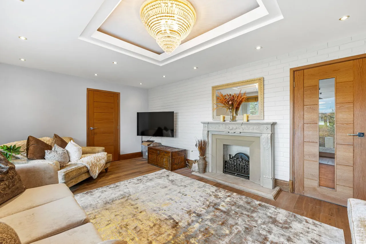 Slade Gardens, West Cross, SA3, photo 10