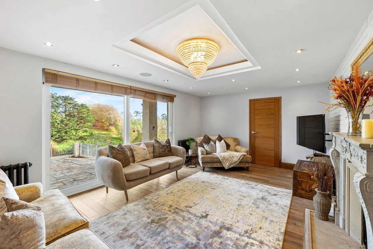 Slade Gardens, West Cross, SA3, photo 9