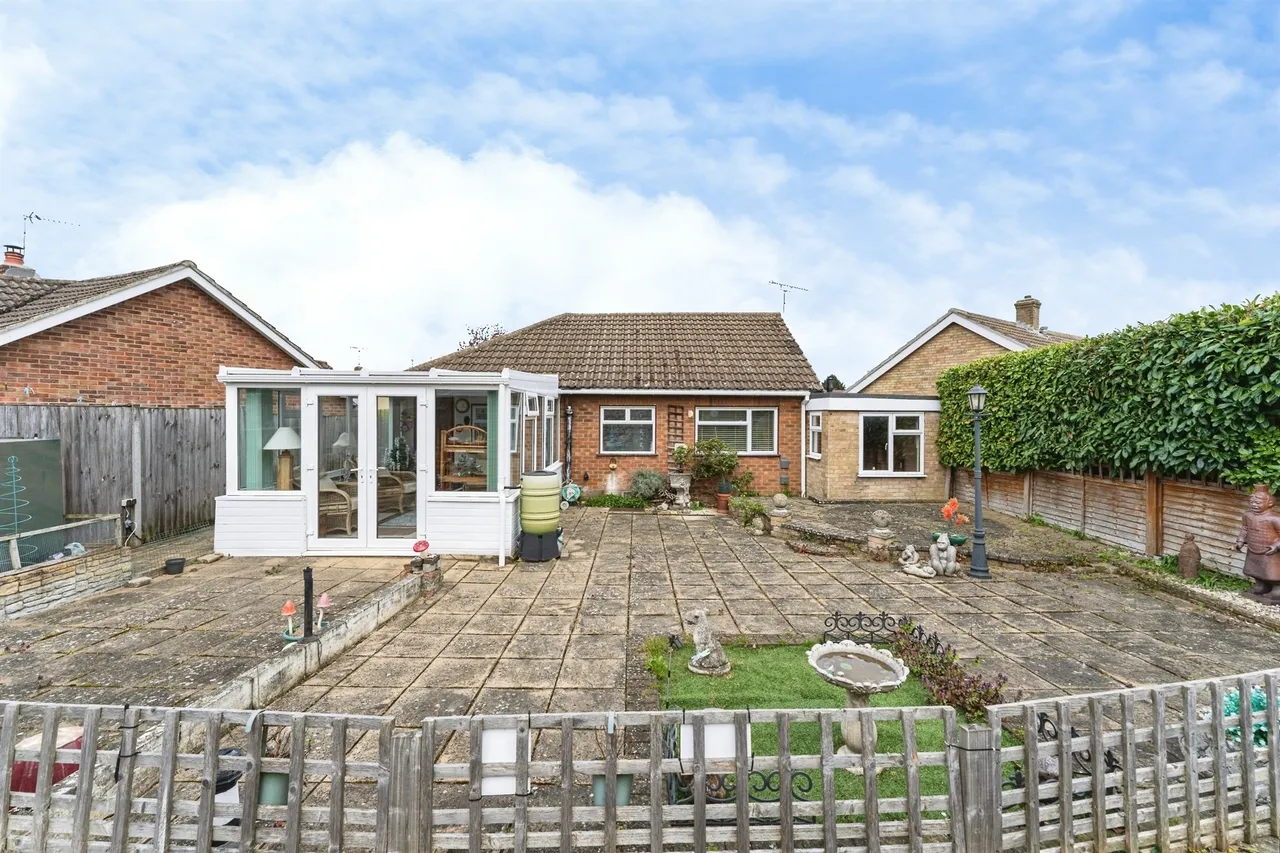 St. Margarets Drive, Brandon, photo 3