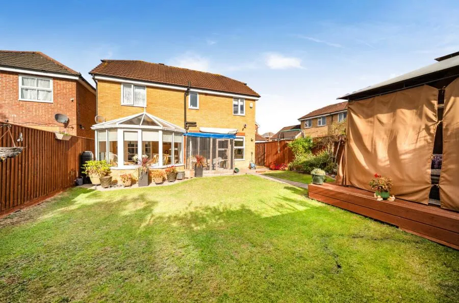 Newstead Close, Swindon, SN25, photo 16