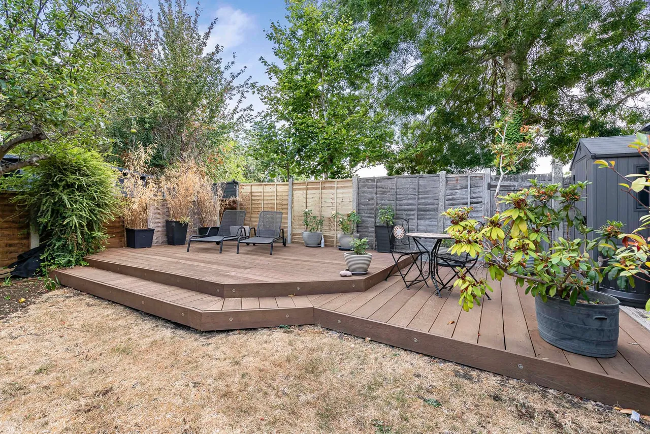 Penton Hook Road, Staines-upon-Thames, TW18, photo 20