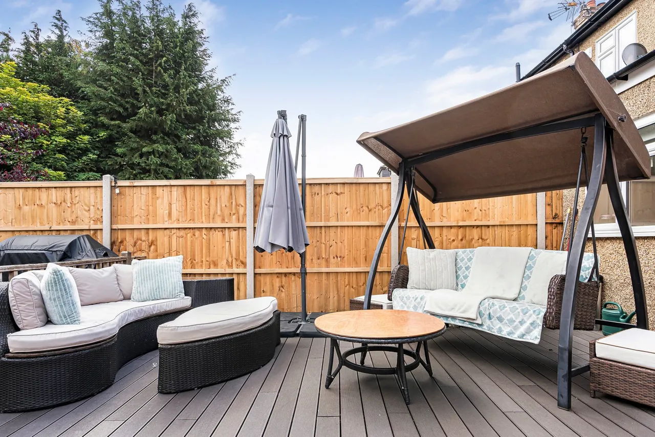 Penton Hook Road, Staines-upon-Thames, TW18, photo 19