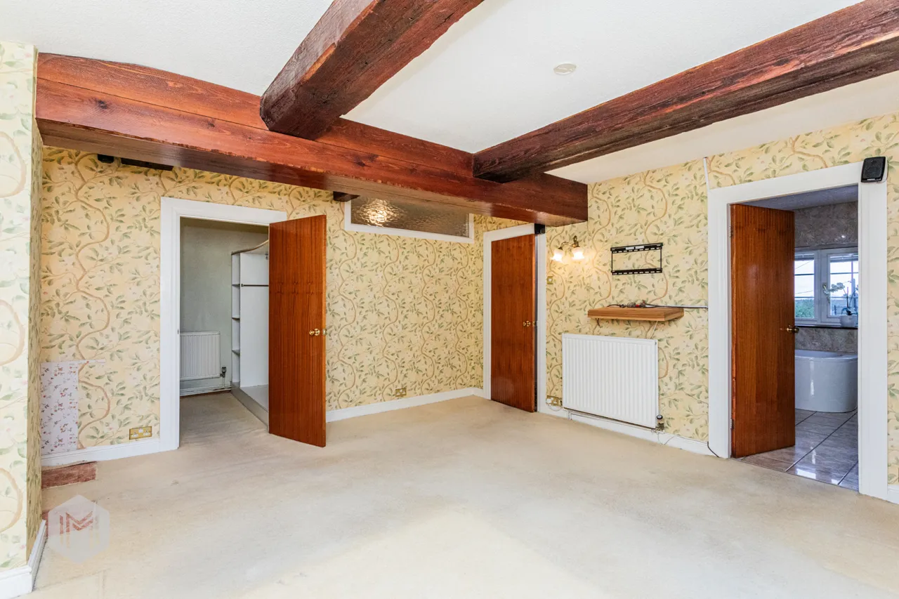90a Watling Street, Affetside, Bury, BL8 3QW, photo 23