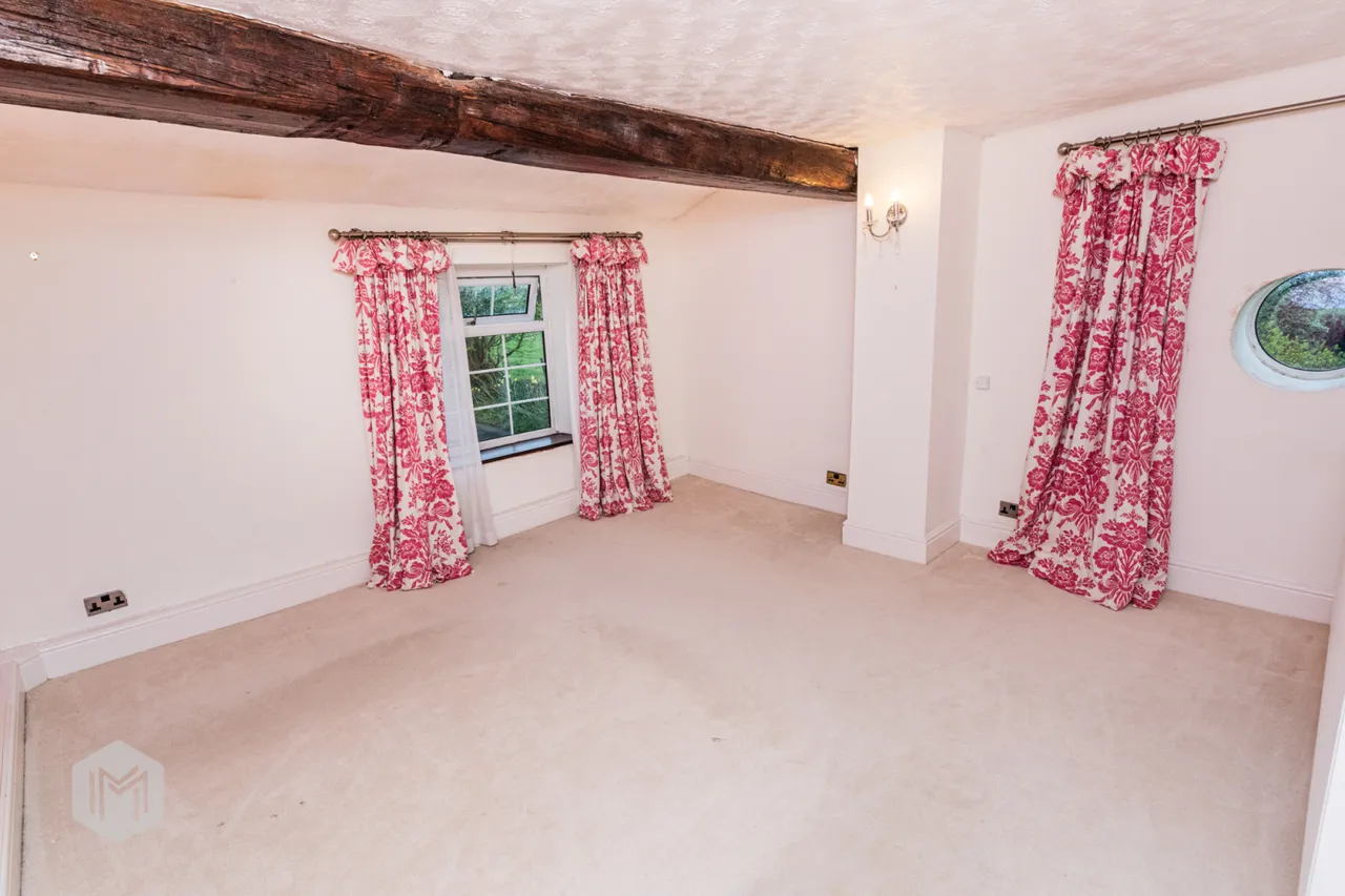 90a Watling Street, Affetside, Bury, BL8 3QW, photo 25