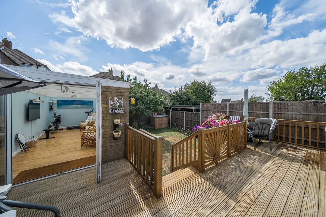 Coombfield Drive, DA2, photo 4